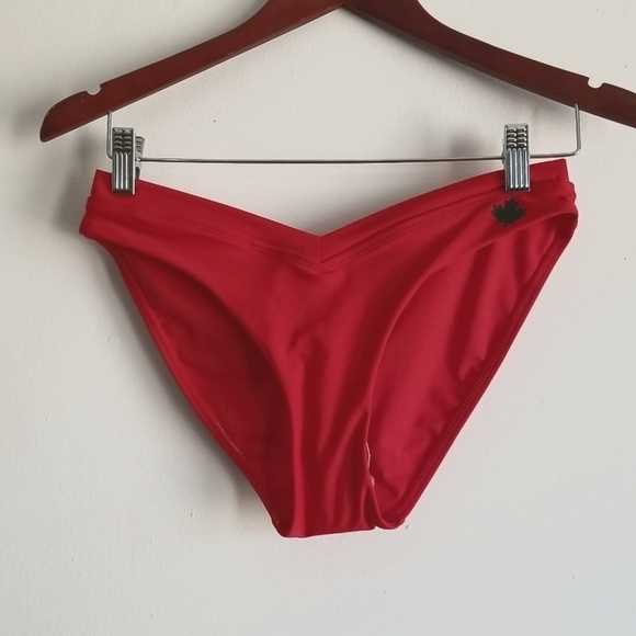 2/$15 Women's Canada Bikini Bottom Only NWT - Picture 2 of 7